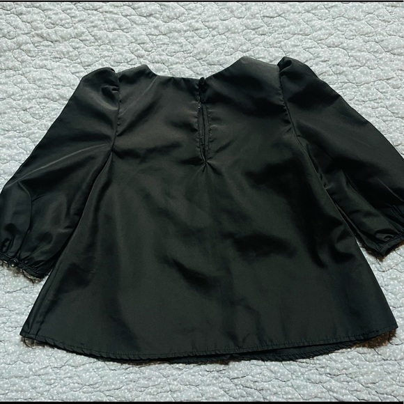 Ralph Lauren blouse size 9 month. - Picture 2 of 3